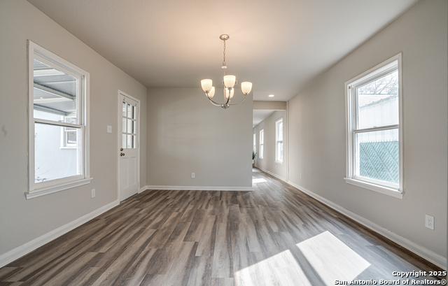 Image 15 of 40 For 2411 Huisache Avenue W