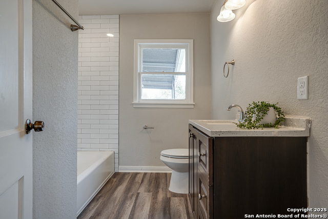 Image 22 of 40 For 2411 Huisache Avenue W