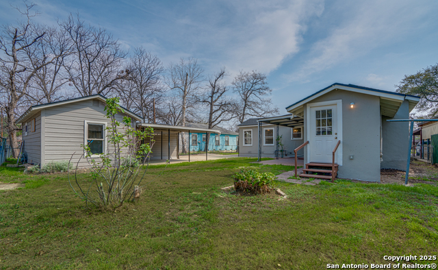 Image 33 of 40 For 2411 Huisache Avenue W