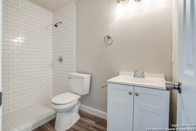 Image 38 of 40 For 2411 Huisache Avenue W