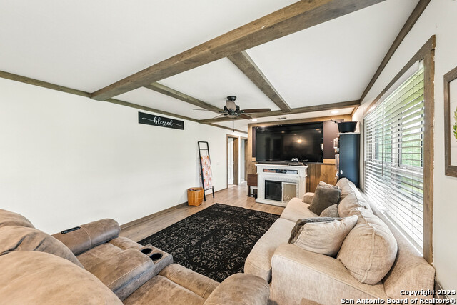 Image 3 of 25 For 238 Las Palomas