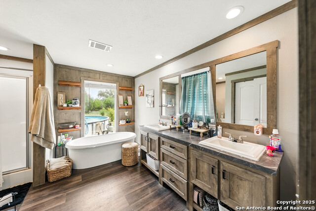 Image 8 of 25 For 238 Las Palomas