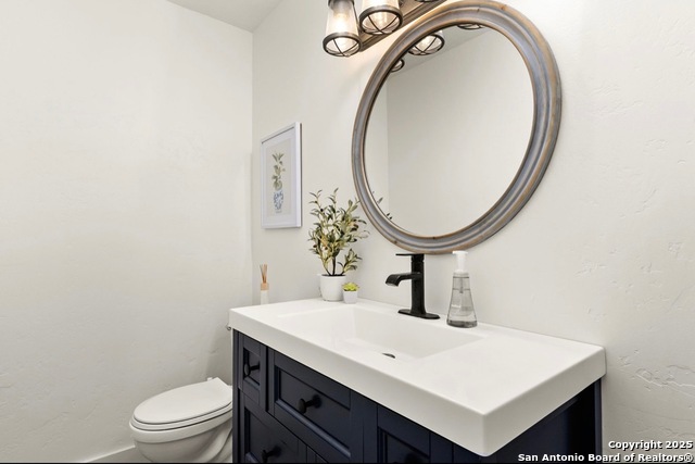 Listing photo id 23 for 3719 Summer Breeze