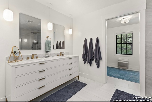 Listing photo id 34 for 3719 Summer Breeze