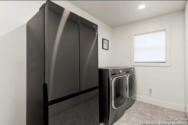 Listing photo id 39 for 3719 Summer Breeze