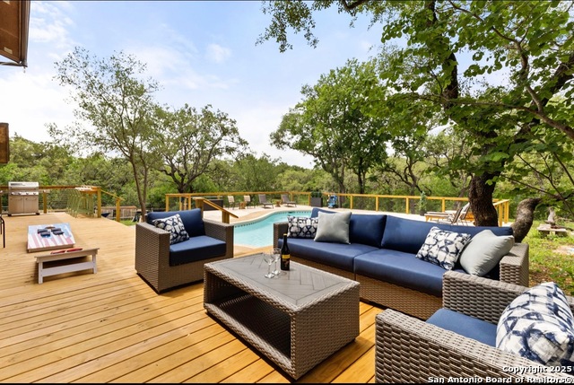 Listing photo id 40 for 3719 Summer Breeze