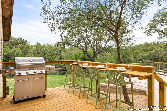 Listing photo id 42 for 3719 Summer Breeze
