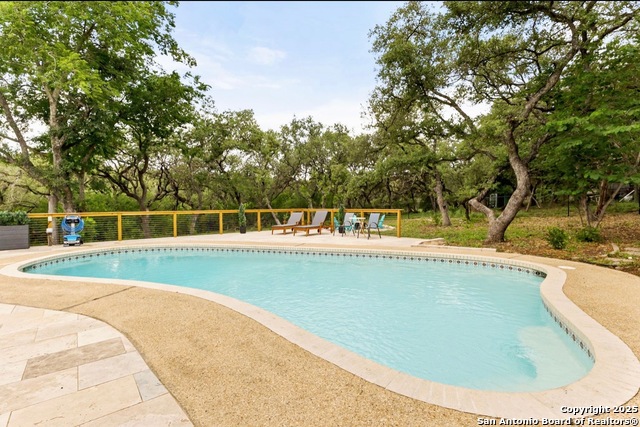 Listing photo id 45 for 3719 Summer Breeze