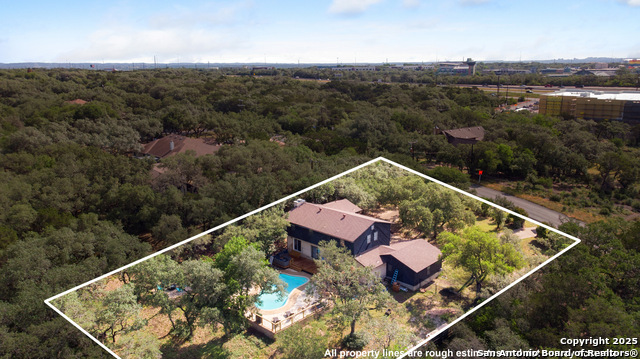 Listing photo id 56 for 3719 Summer Breeze