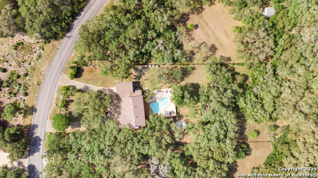 Listing photo id 57 for 3719 Summer Breeze