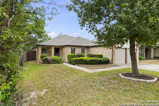 Listing photo id 21 for 15311 Spring Rock
