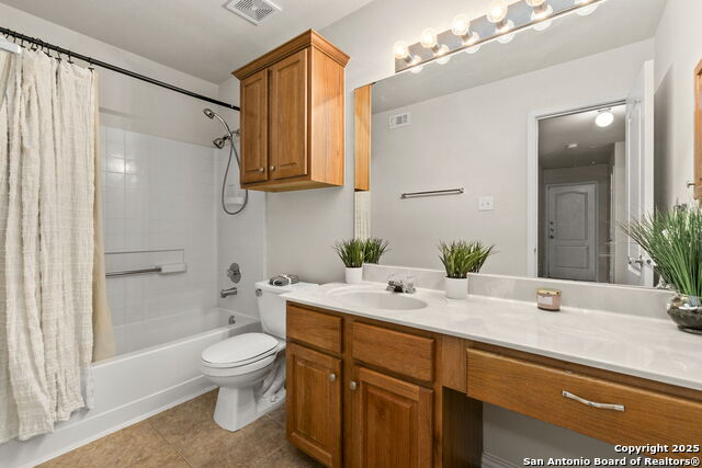 Listing photo id 22 for 15311 Spring Rock