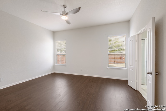 Listing photo id 10 for 12027 Mill Vilage