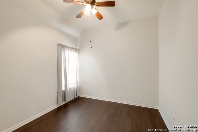 Listing photo id 14 for 12027 Mill Vilage
