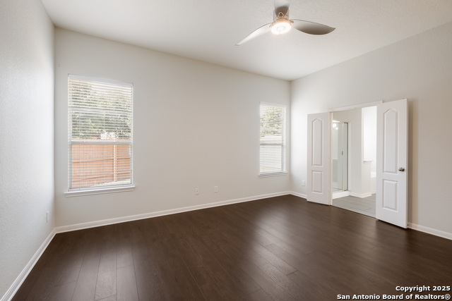 Listing photo id 5 for 12027 Mill Vilage