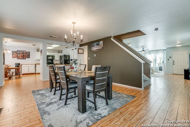 Image 3 of 13 For 6459 Marlin Flats