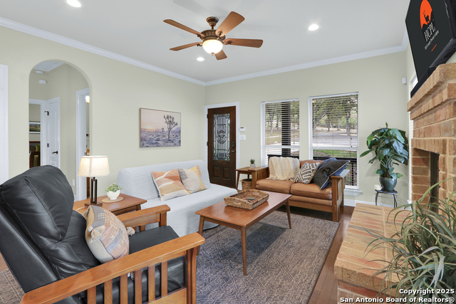 Image 44 of 50 For 548 Winding View