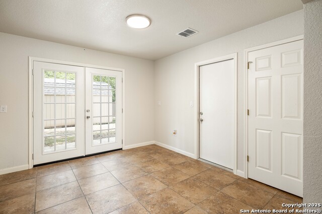 Image 11 of 15 For 3702 La Sabre Dr