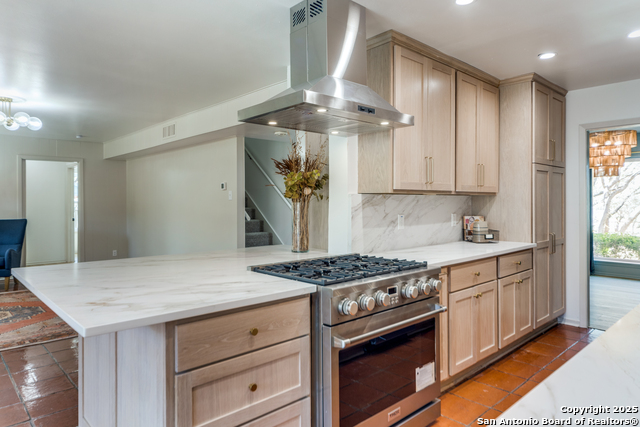 Image 10 of 33 For 146 Canyon Oaks