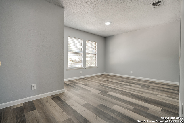 Image 12 of 16 For 2310 Ruby Oaks