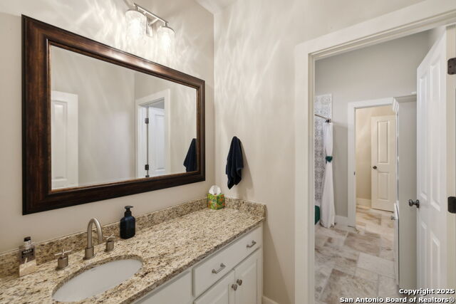 Image 31 of 44 For 2803 River Way