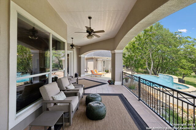 Image 38 of 44 For 2803 River Way