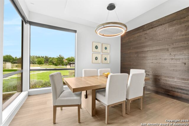Image 13 of 64 For 211 Wellesley Hill