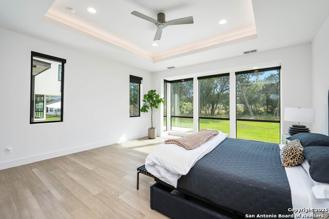 Image 22 of 64 For 211 Wellesley Hill