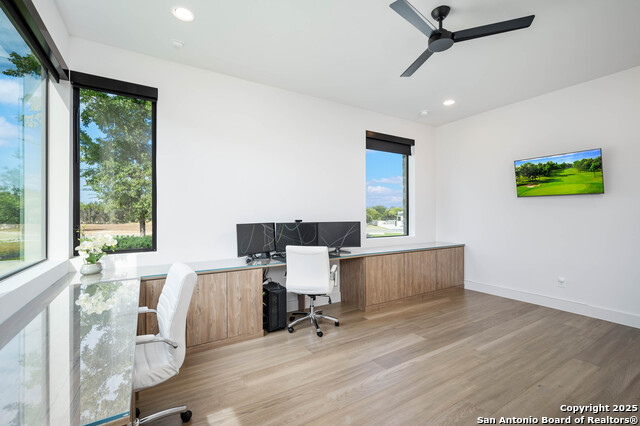 Image 33 of 64 For 211 Wellesley Hill