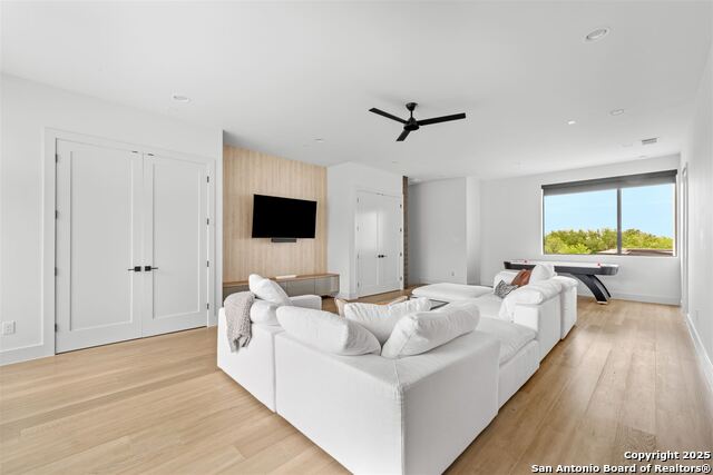 Image 38 of 64 For 211 Wellesley Hill