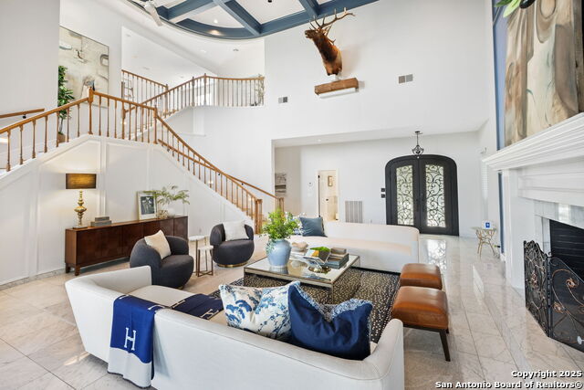 Listing photo id 9 for 625 Paseo Canada