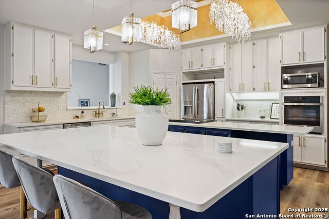 Listing photo id 16 for 625 Paseo Canada