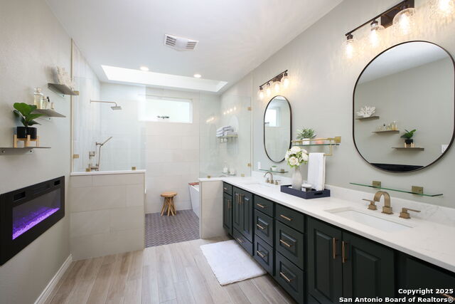 Listing photo id 30 for 625 Paseo Canada
