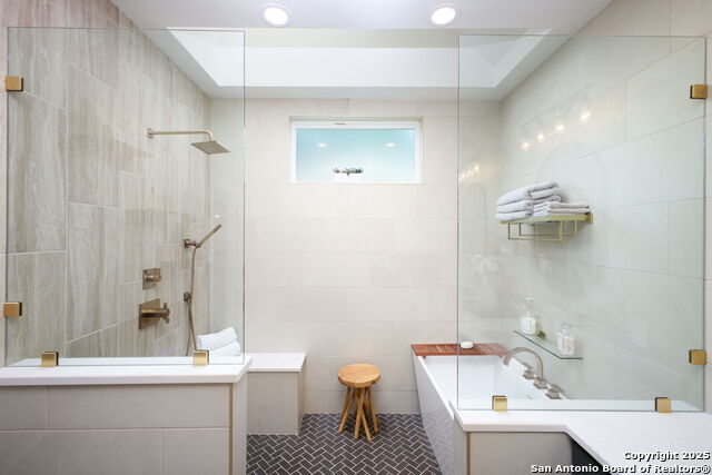 Listing photo id 31 for 625 Paseo Canada