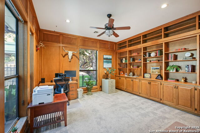 Listing photo id 37 for 625 Paseo Canada