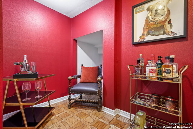 Listing photo id 41 for 625 Paseo Canada