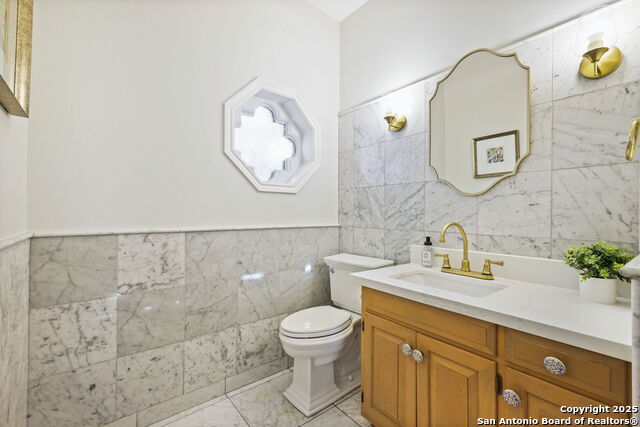 Listing photo id 42 for 625 Paseo Canada
