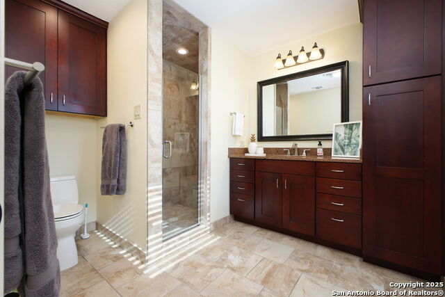 Listing photo id 49 for 625 Paseo Canada