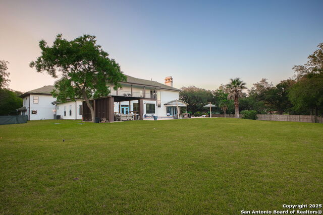 Listing photo id 70 for 625 Paseo Canada