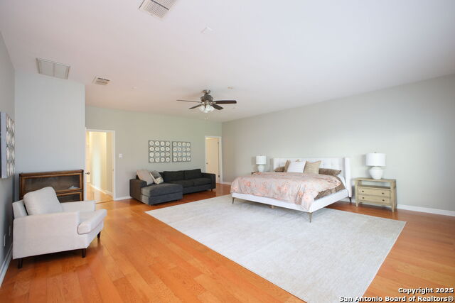 Listing photo id 83 for 625 Paseo Canada
