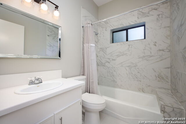 Listing photo id 93 for 625 Paseo Canada