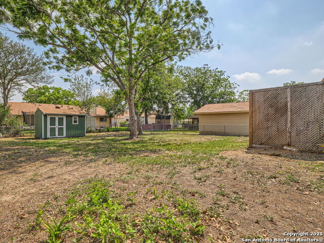 Image 11 of 11 For 513 Jeanette Dr