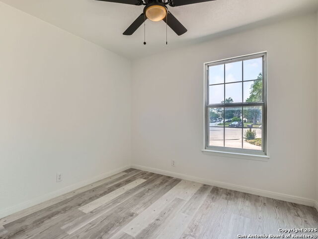 Image 8 of 11 For 513 Jeanette Dr