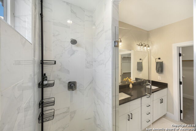 Image 23 of 29 For 1618 Lawndale #2 W
