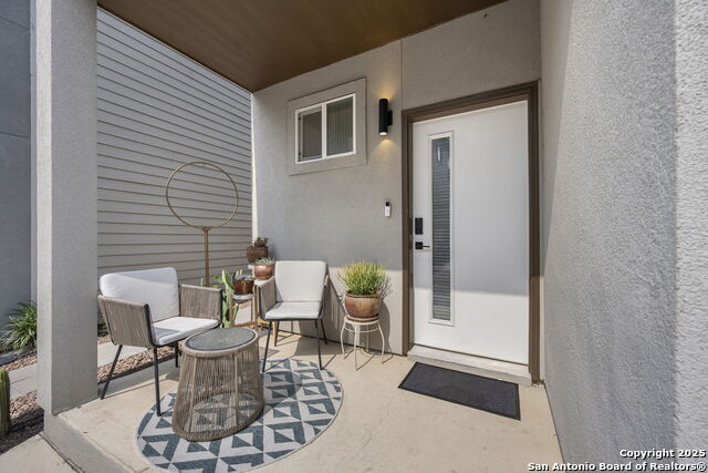 Image 3 of 29 For 1618 Lawndale #2 W
