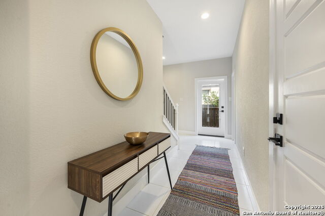 Image 4 of 29 For 1618 Lawndale #2 W