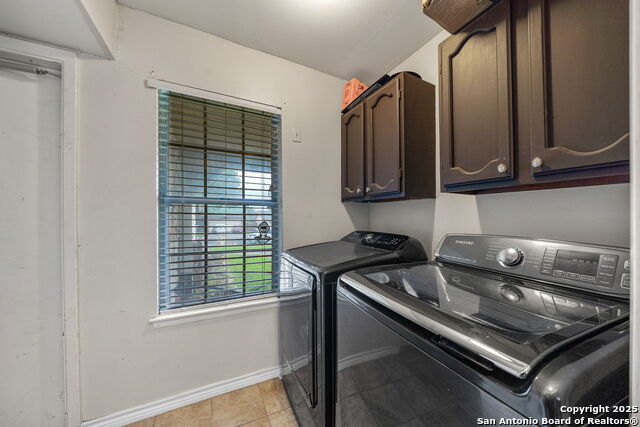 Image 16 of 34 For 6722 Chelsea Wood