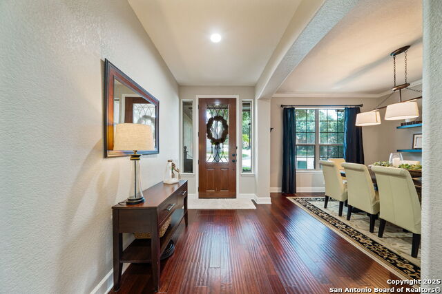 Image 4 of 33 For 18207 Dogwood Path
