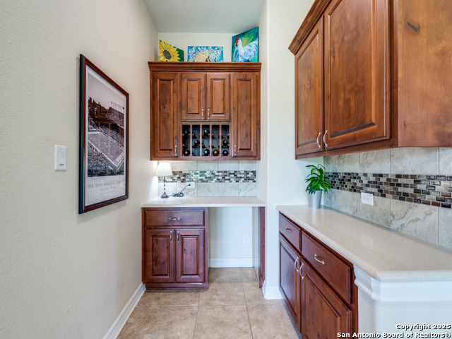 Image 16 of 31 For 1556 Canyon Lake Drive