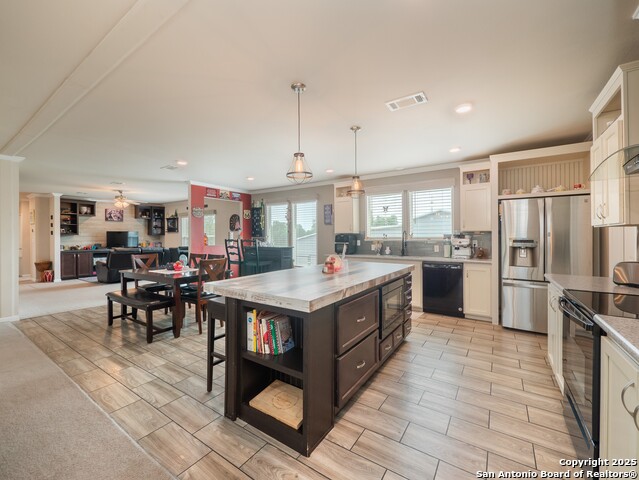 Image 17 of 42 For 558 Private Rd 1507